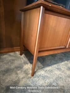 Mid-Century-Modern-Teak-Sideboard-or-Credenza-second-image-1