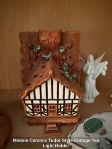 Midene-Ceramic-Tudor-Style-Cottage-Tea-Light-Holder