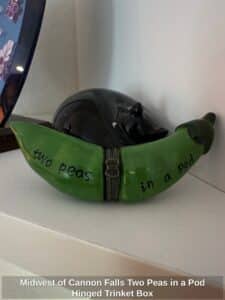 Midwest-of-Cannon-Falls-Two-Peas-in-a-Pod-Hinged-Trinket-Box-1