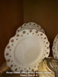 Royal-Albert-Old-Country-Roses-Dinner-Plates-Set-of-