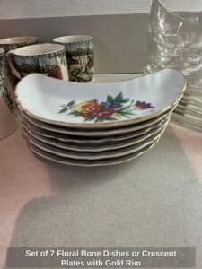 Set-of-Floral-Bone-Dishes-or-Crescent-Plates-with-Gold-Rim-1