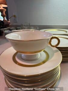 Theodore-Haviland-Gotham-China-Set-second-image-1