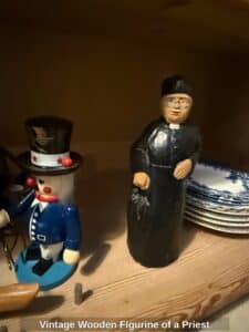 Vintage-Wooden-Figurine-of-a-Priest