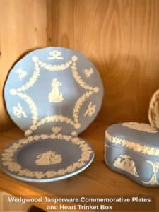 Wedgwood-Jasperware-Commemorative-Plates-and-Heart-Trinket-Box