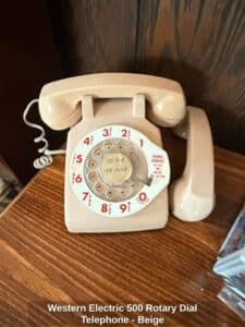 Western-Electric-Rotary-Dial-Telephone-Beige-1