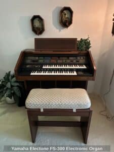 Yamaha-Electone-FS-Electronic-Organ-1