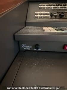 Yamaha-Electone-FS-Electronic-Organ-second-image-1