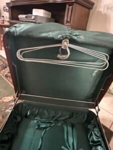 Afro-Pak-Deluxe-Modern-Luggage-Suitcase-fifth-image