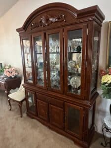 American-Drew-Cherry-Wood-China-Cabinet-with-Glass-Doors