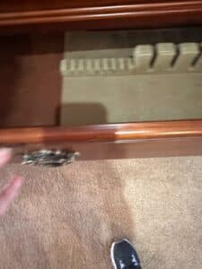 American-Drew-Cherry-Wood-China-Cabinet-with-Glass-Doors-fourth-image