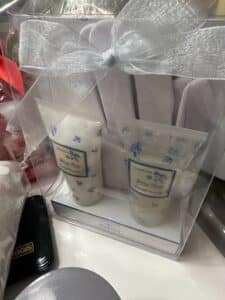 Assorted-Bath-and-Body-Products-Lot-third-image