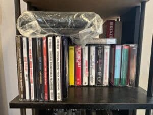 Assorted-VHS-Tapes-and-Cassette-Tapes-third-image