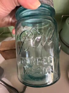 Ball-Perfect-Mason-Blue-Glass-Mason-Jar-with-Lid-second-image