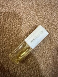 Chanel-No.-Gel-Moussant-Bath-Gel-and-White-Linen-Perfume-Rollerball-third-image