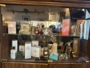 Collection-of-Vintage-and-Modern-Perfumes-and-Fragrances