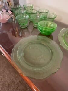 Green-Depression-Glass-Patrician-Pattern-Serving-Set-third-image