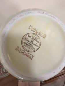 Halls-Superior-Quality-Kitchenware-Autumn-Leaf-Jewel-Tea-Pitcher-and-Bowls-Set-second-image