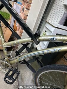 Huffy-Luna-Comfort-Bike-second-image