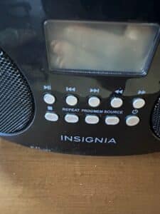 Insignia-NS-B-CD-Boombox-with-AM-or-FM-Tuner-second-image
