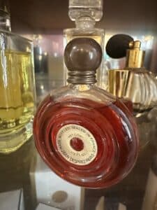 Jean-Desprez-Bal-Versailles-Pure-Parfum