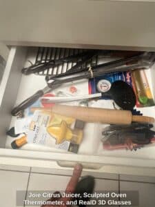 Joie-Citrus-Juicer-Sculpted-Oven-Thermometer-and-RealD-D-Glasses