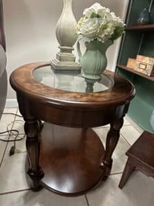 Kincaid-Furniture-Elise-Oval-End-Table-with-Glass-Top