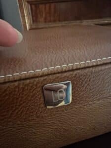 LC-Leather-Jewelry-Box-second-image