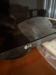 LG-LMB-Zua-LED-HD-TV-second-image