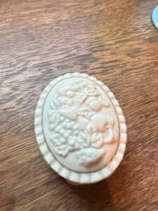 Lenox-Winter-Holly-Trinket-Box