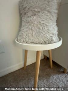 Modern-Accent-Side-Table-with-Wooden-Legs