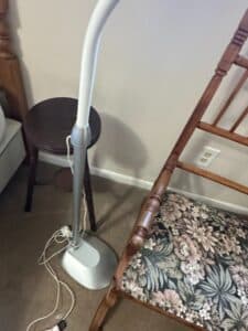 OttLite-in-LED-Magnifier-Floor-and-Table-Lamp-second-image