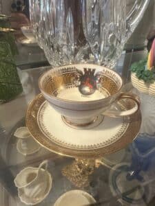 P.M.R.-Bavaria-Jaeger-Co.-Passau-Crested-Tea-Cup-and-Saucer