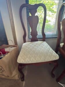 Queen-Anne-Style-Dining-Chair