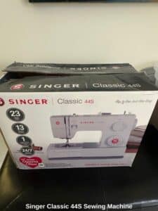 Singer-Classic-S-Sewing-Machine