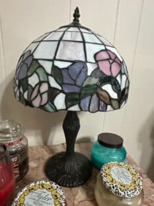 Tiffany-Style-Floral-Table-Lamp