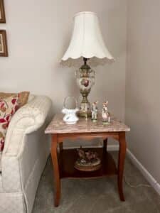 Victorian-Style-Ceramic-Table-Lamp-with-Floral-Motif-and-Capodimonte-Style-Figurines-and-Marble-Top-End-Table
