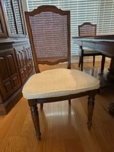 Vintage-Drexel-Heritage-Dining-Table-and-Six-Cane-Back-Chairs-third-image