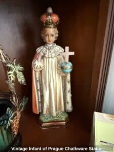 Vintage-Infant-of-Prague-Chalkware-Statue