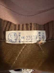 Vintage-Ladies-Velvet-Hat-with-Feather-and-Veil-second-image