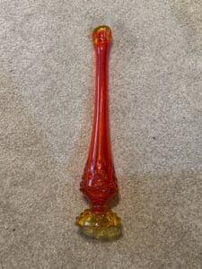 Vintage-Viking-Glass-Amberina-Hobnail-Swung-Vase