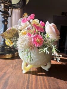 Westmoreland-Milk-Glass-Hobnail-Footed-Planter-or-Compote