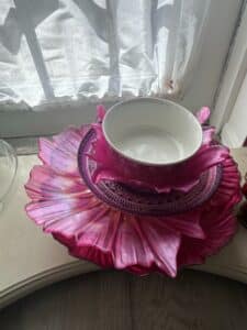 Akcam-Turkish-Opalescent-Pink-Glass-Flower-Bowl-with-White-Ceramic-Insert