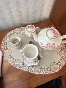 Andrea-By-Sadek-Eloise-Pink-Rose-Childs-Tea-Set-second-image