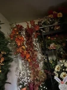 Assorted-Artificial-Fall-and-Holiday-Decorations-fifth-image