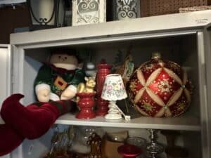 Assorted-Decorative-Holiday-and-Home-Decor-Items