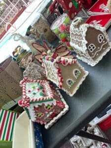 Assorted-Gingerbread-House-Decorations