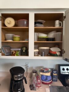 Assorted-Kitchenware-and-Food-Storage-Containers