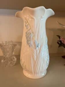 Belleek-Ireland-Shamrock-Vase