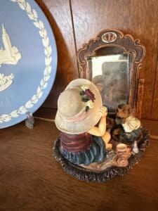 Boyds-Bears-Dollstone-Collection-Yesterdays-Child-Miranda-With-Mary-K.-Pretty-As-A-Picture-Figurine