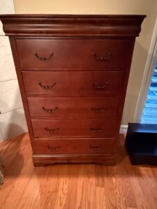 Broyhill-Cherry-Finish-Chest-of-Drawers